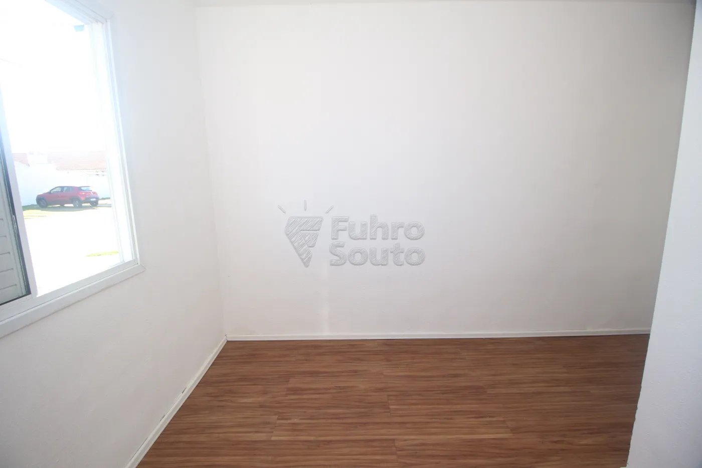 Alugar Casa / Condomínio em Pelotas R$ 1.200,00 - Foto 9