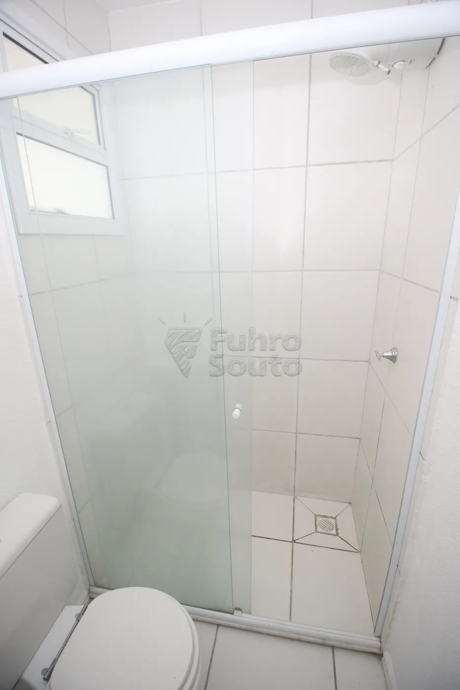 Alugar Casa / Condomínio em Pelotas R$ 1.200,00 - Foto 22
