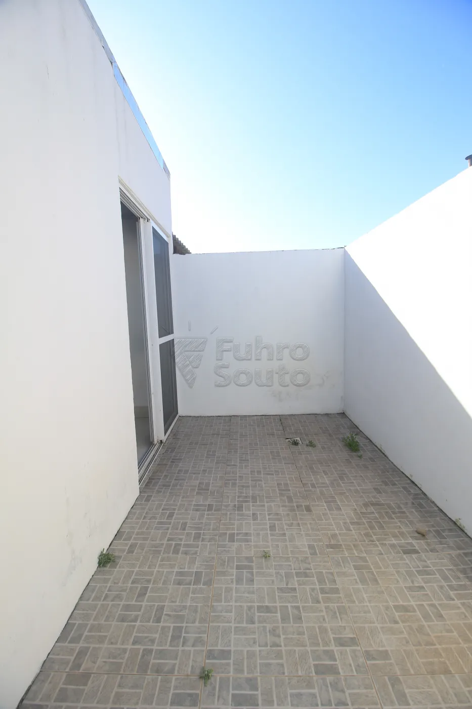 Alugar Casa / Condomínio em Pelotas R$ 1.200,00 - Foto 30