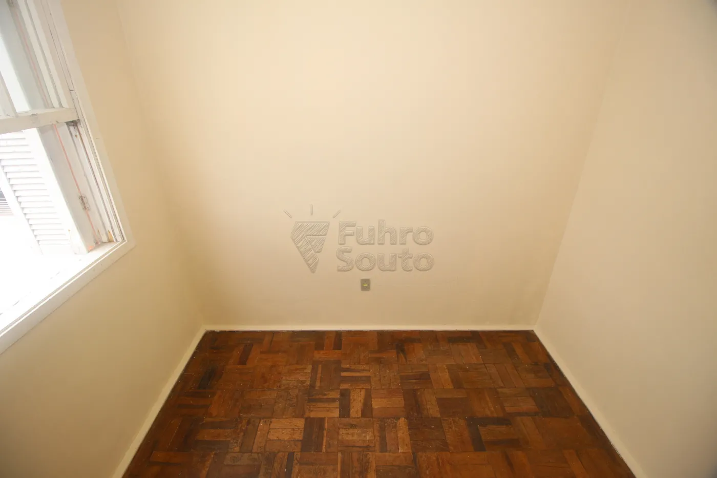 Alugar Apartamento / Padrão em Pelotas R$ 1.010,00 - Foto 9