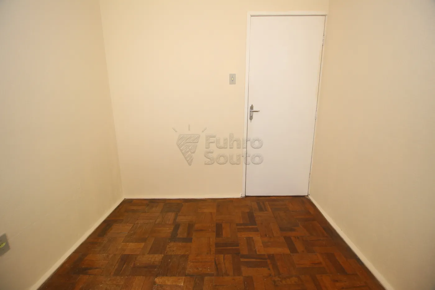 Alugar Apartamento / Padrão em Pelotas R$ 1.010,00 - Foto 10