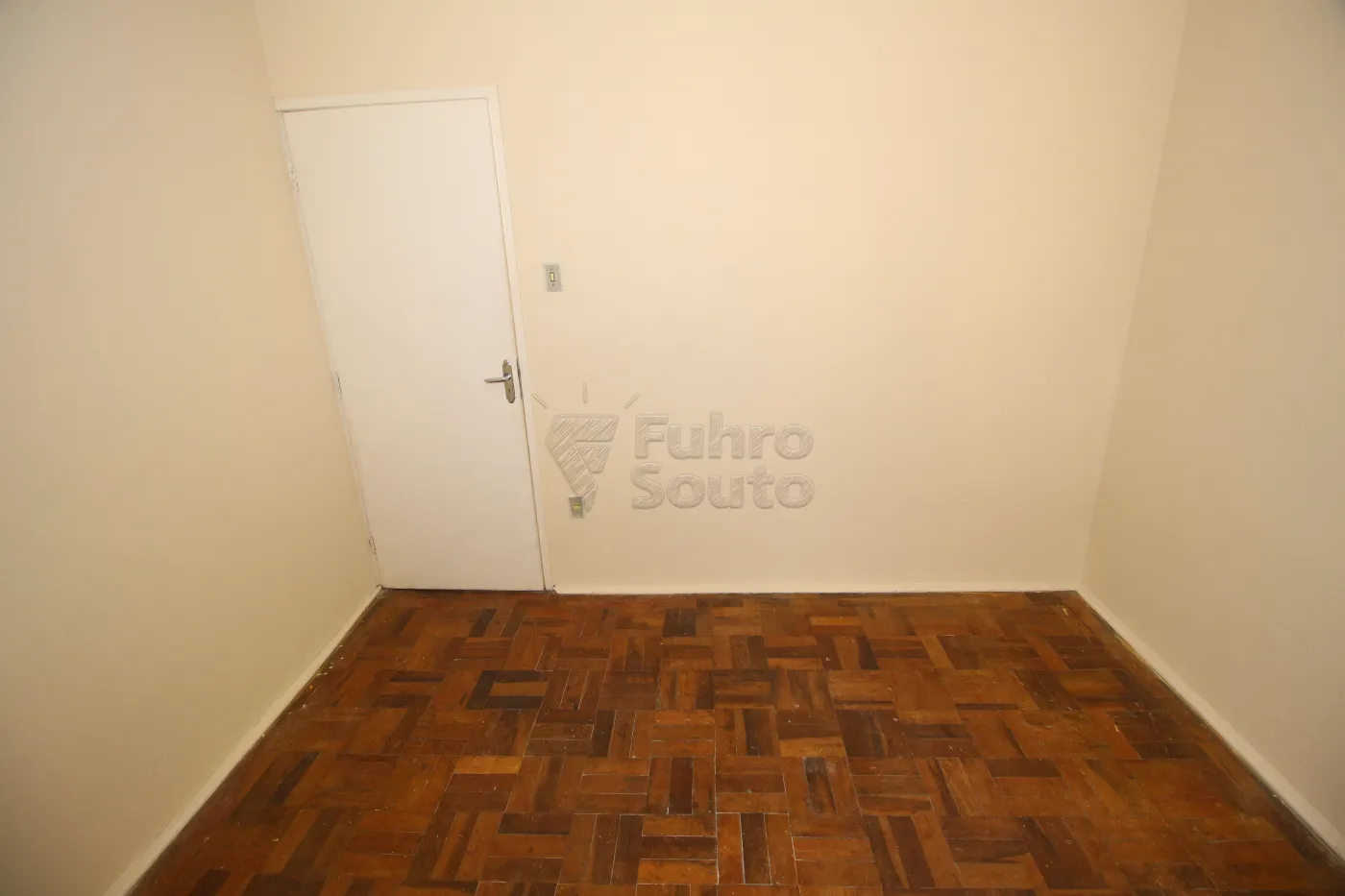 Alugar Apartamento / Padrão em Pelotas R$ 1.010,00 - Foto 17
