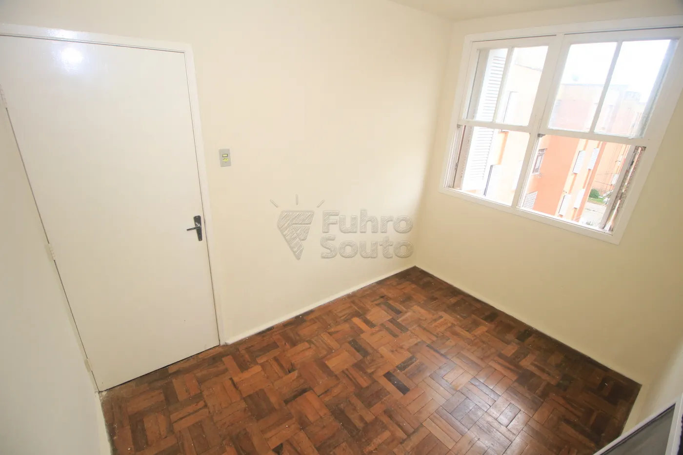 Alugar Apartamento / Padrão em Pelotas R$ 1.010,00 - Foto 21