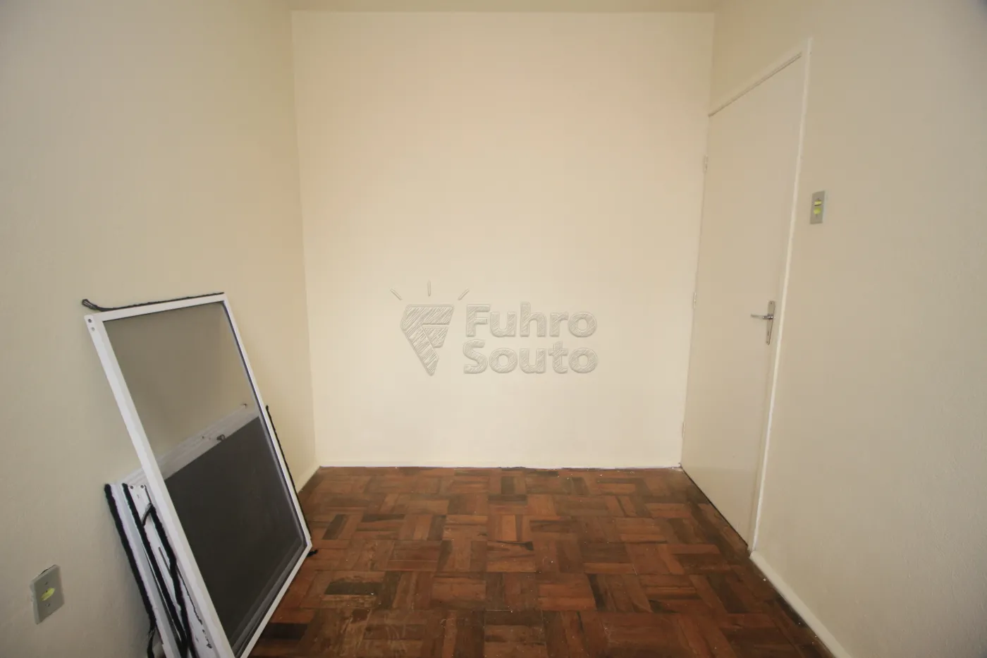 Alugar Apartamento / Padrão em Pelotas R$ 1.010,00 - Foto 22