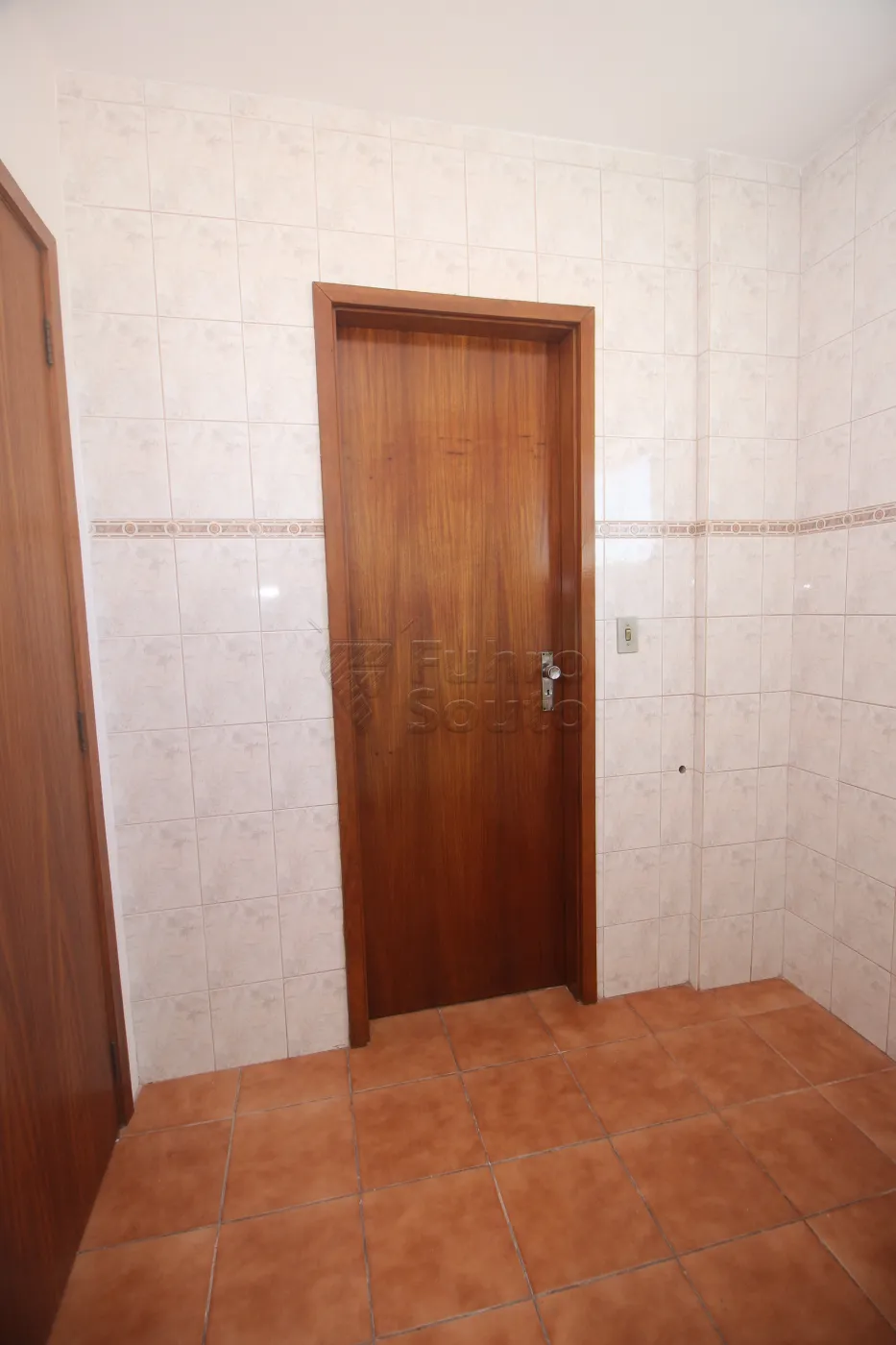 Alugar Apartamento / Padrão em Pelotas R$ 850,00 - Foto 8