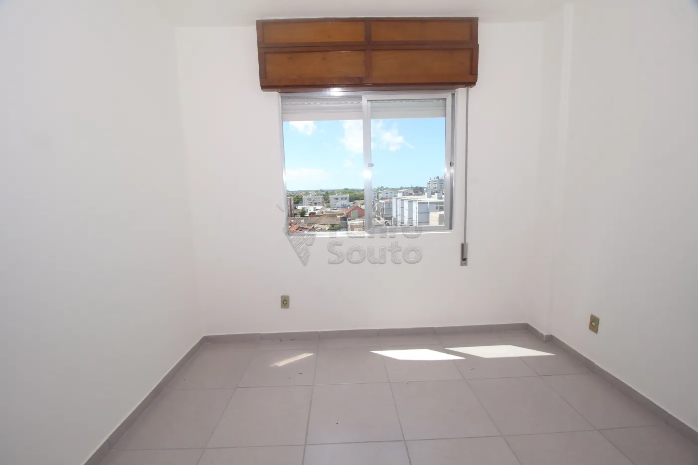 Alugar Apartamento / Padrão em Pelotas R$ 850,00 - Foto 13