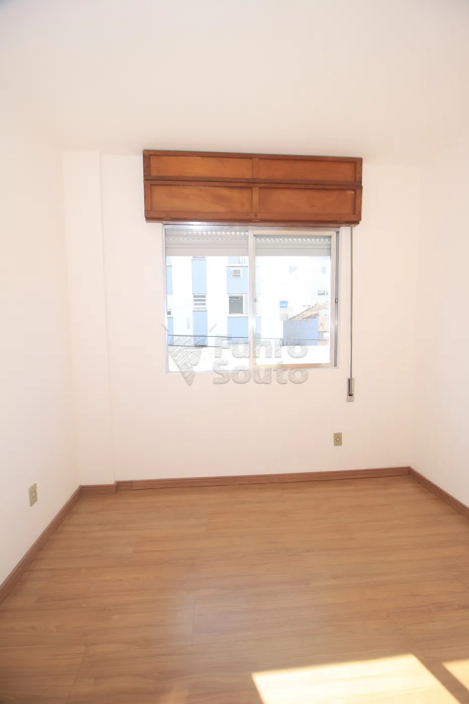 Alugar Apartamento / Padrão em Pelotas R$ 950,00 - Foto 7
