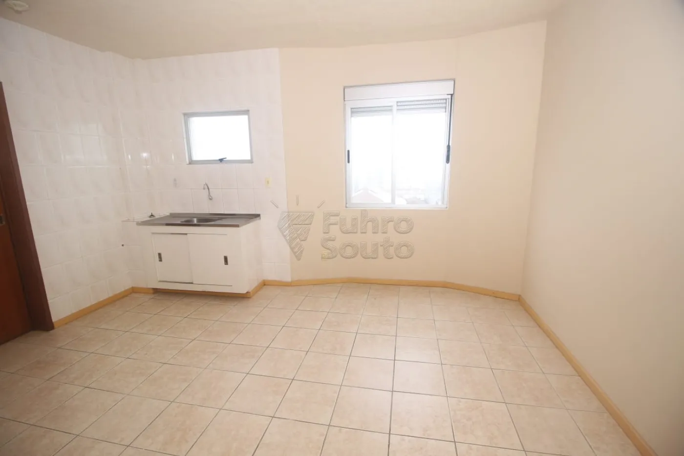 Alugar Apartamento / Padrão em Pelotas R$ 1.150,00 - Foto 7