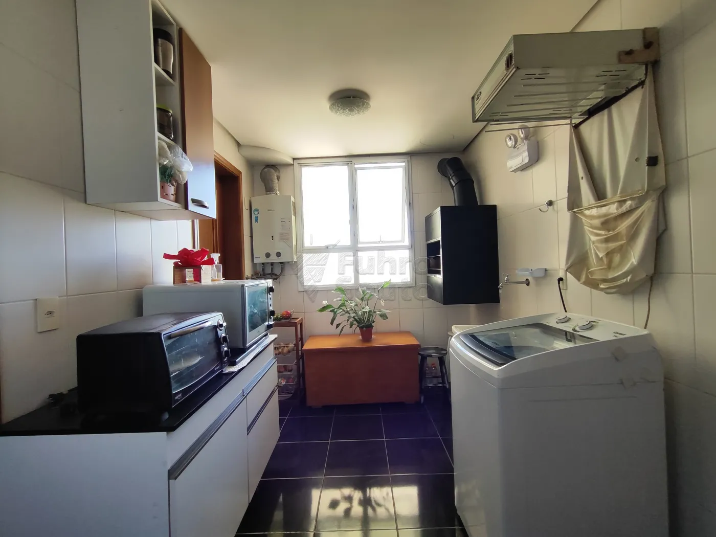 Alugar Apartamento / Padrão em Pelotas R$ 1.600,00 - Foto 8