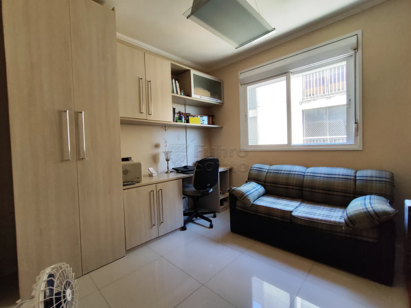 Alugar Apartamento / Padrão em Pelotas R$ 1.600,00 - Foto 12