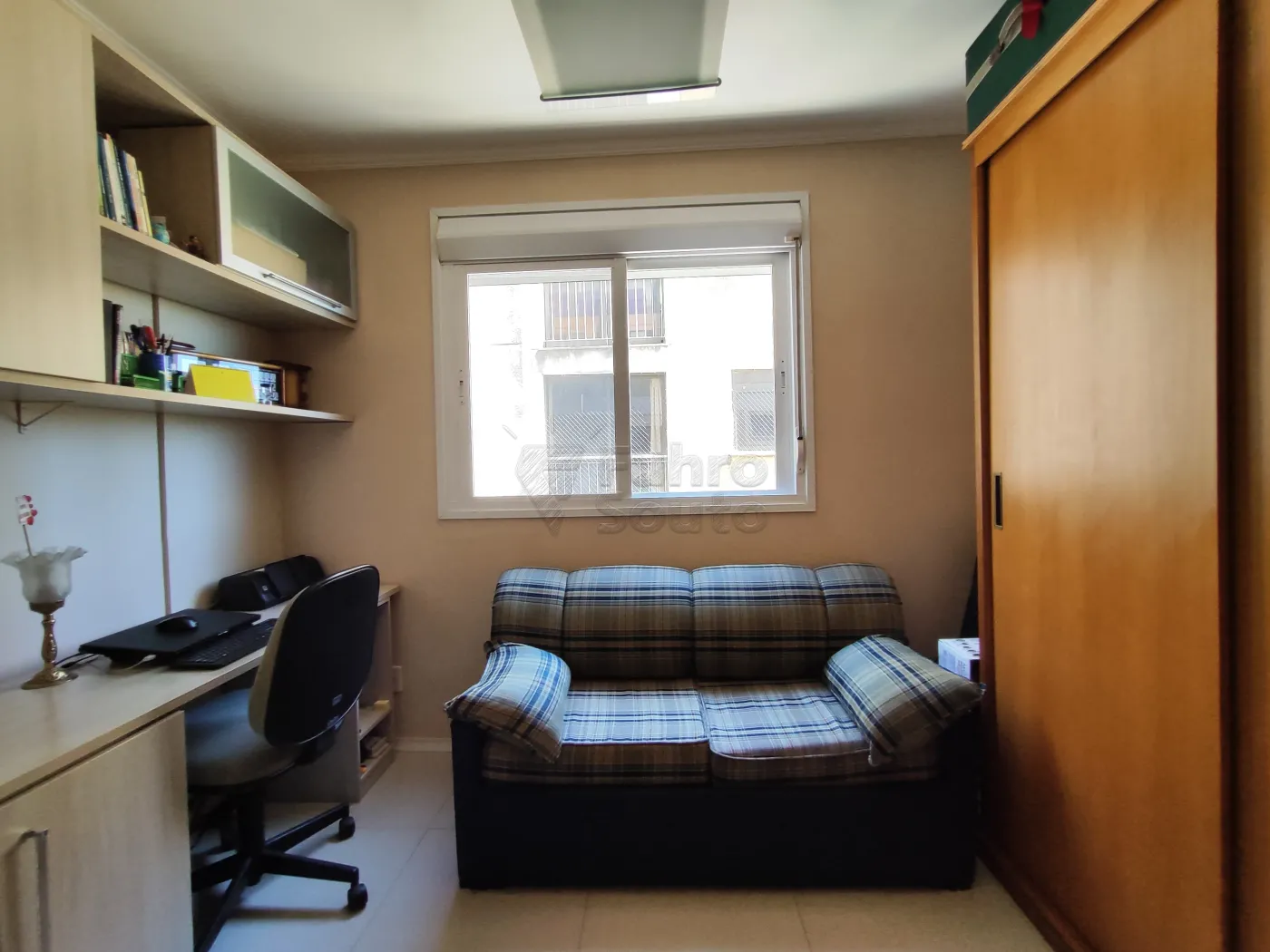 Alugar Apartamento / Padrão em Pelotas R$ 1.600,00 - Foto 13