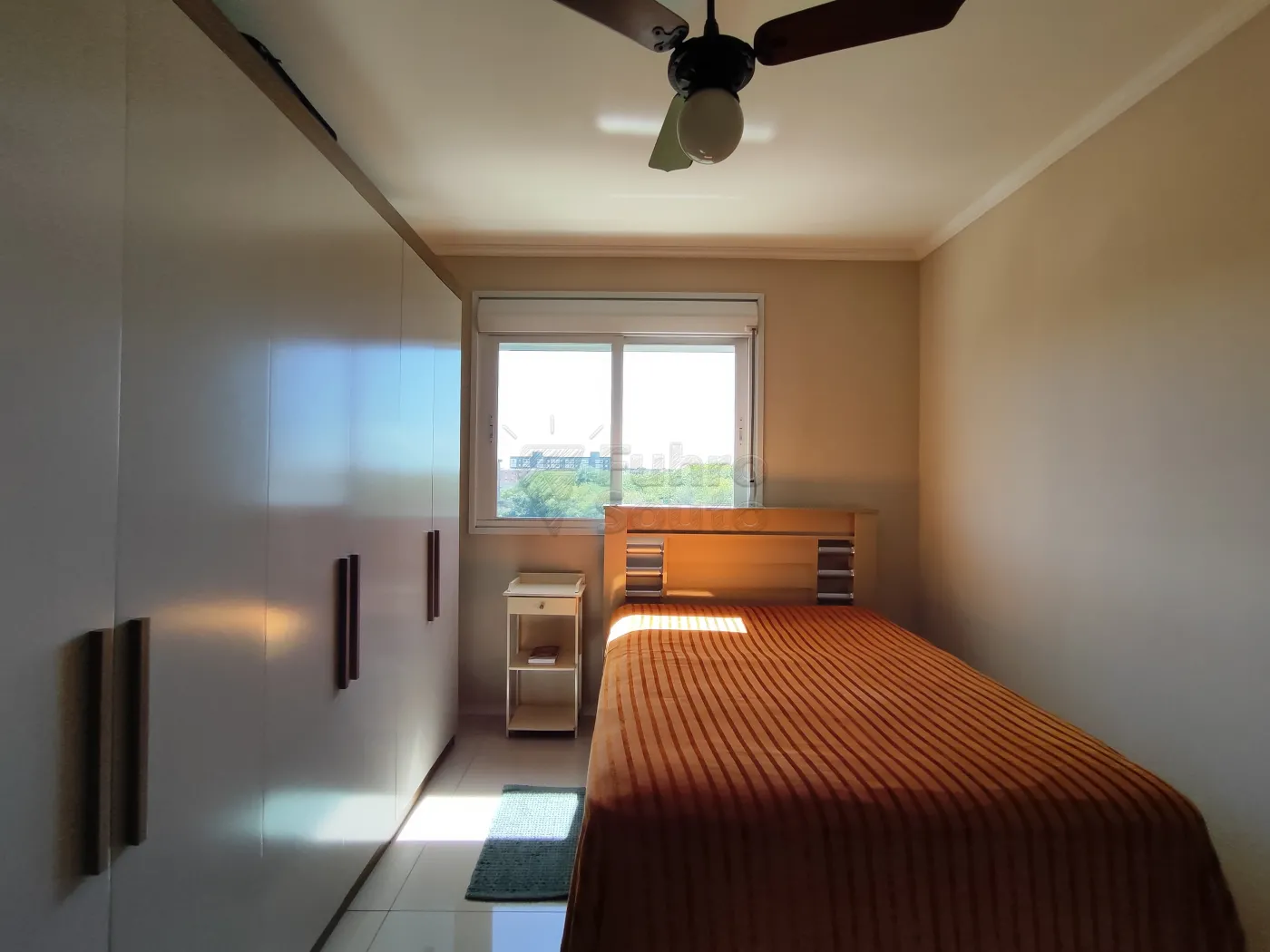 Alugar Apartamento / Padrão em Pelotas R$ 1.600,00 - Foto 14