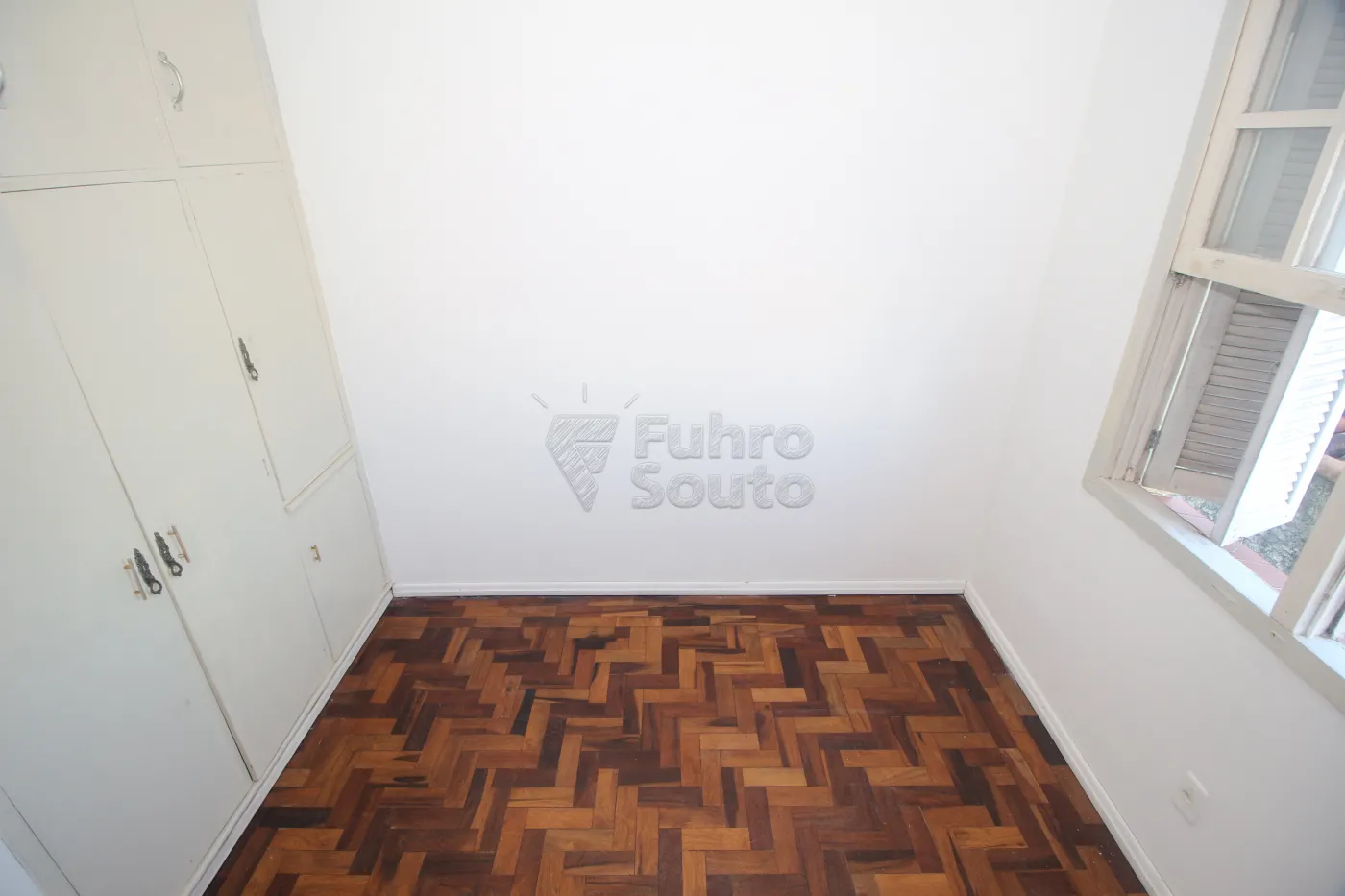 Alugar Apartamento / Padrão em Pelotas R$ 1.100,00 - Foto 8