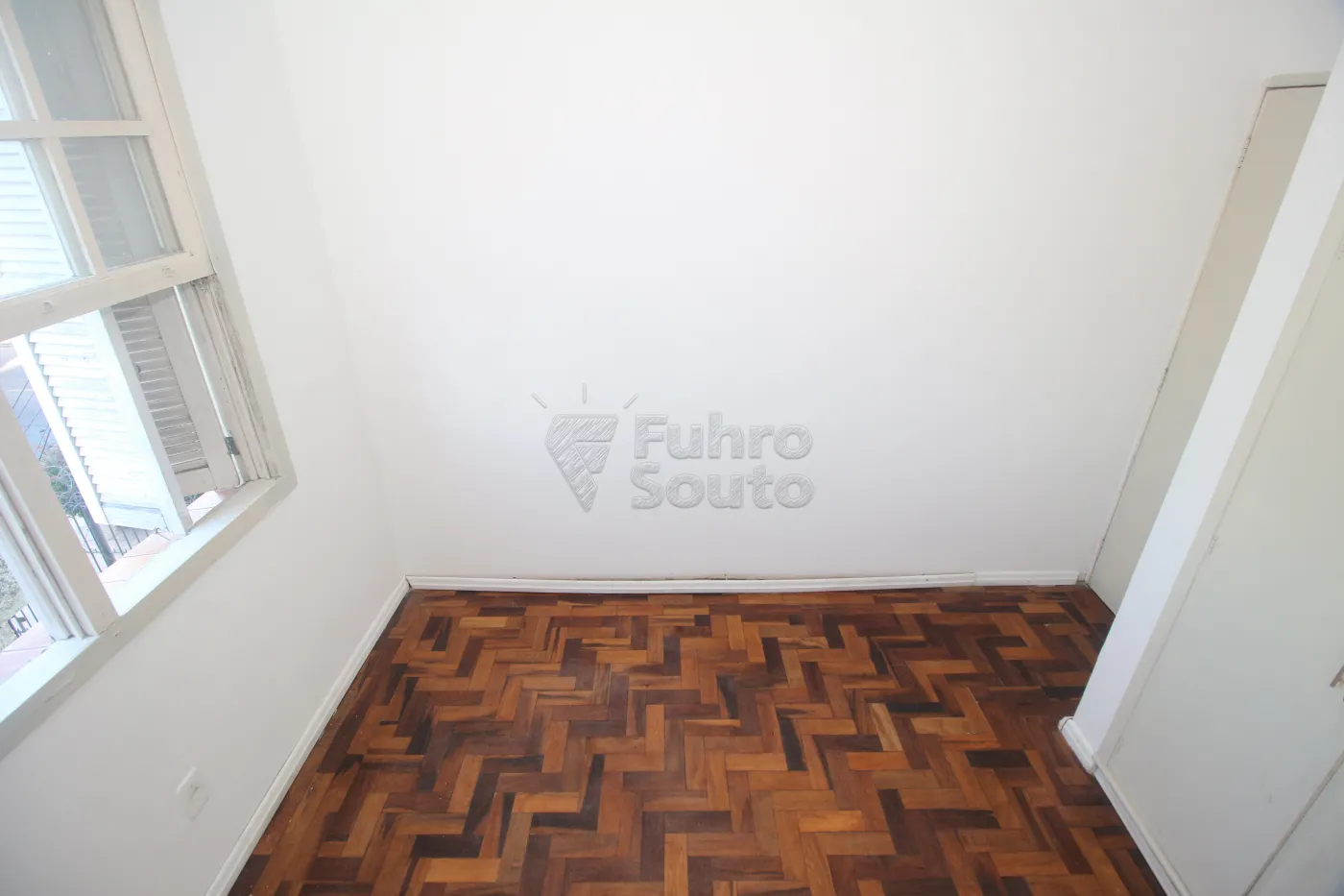 Alugar Apartamento / Padrão em Pelotas R$ 1.100,00 - Foto 9
