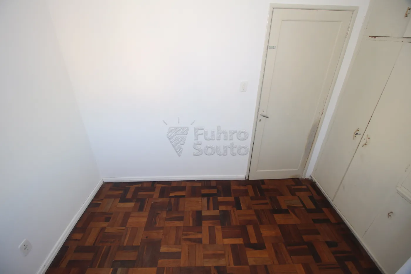 Alugar Apartamento / Padrão em Pelotas R$ 1.100,00 - Foto 25