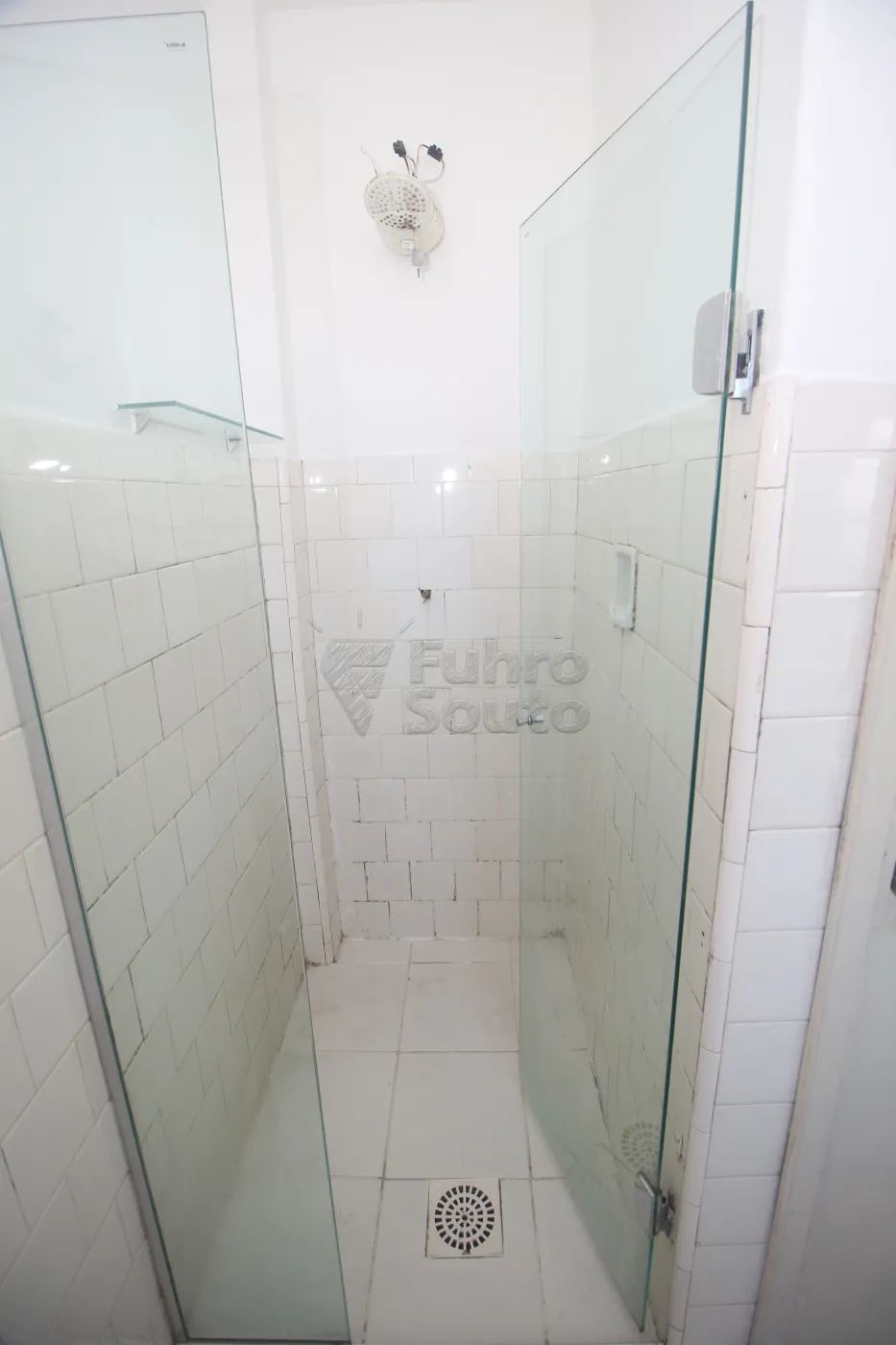 Alugar Apartamento / Padrão em Pelotas R$ 1.100,00 - Foto 28