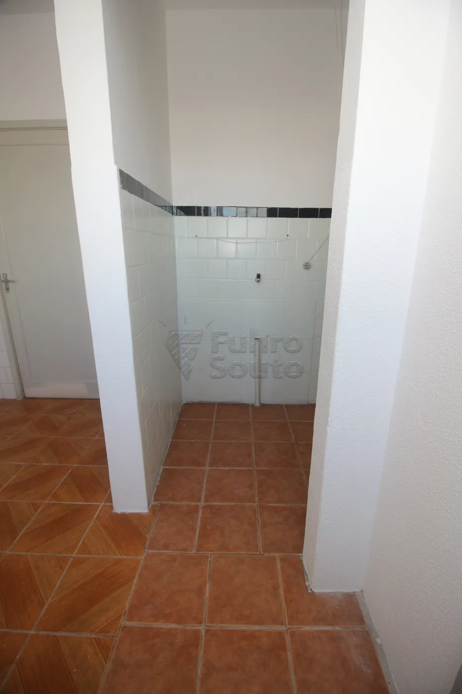 Alugar Apartamento / Padrão em Pelotas R$ 1.100,00 - Foto 40