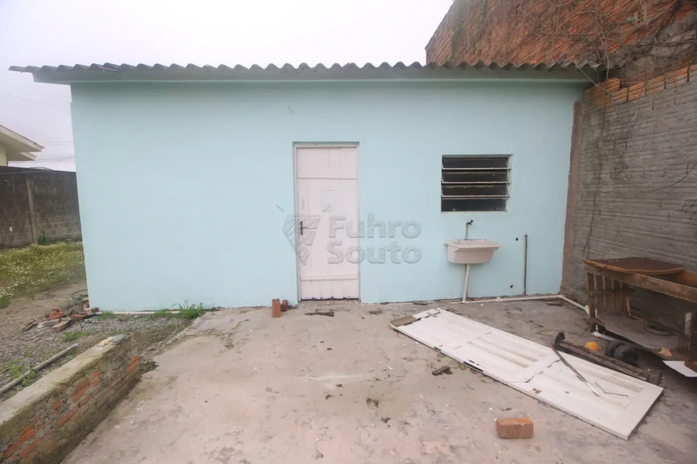 Alugar Casa / Padrão em Pelotas R$ 900,00 - Foto 24