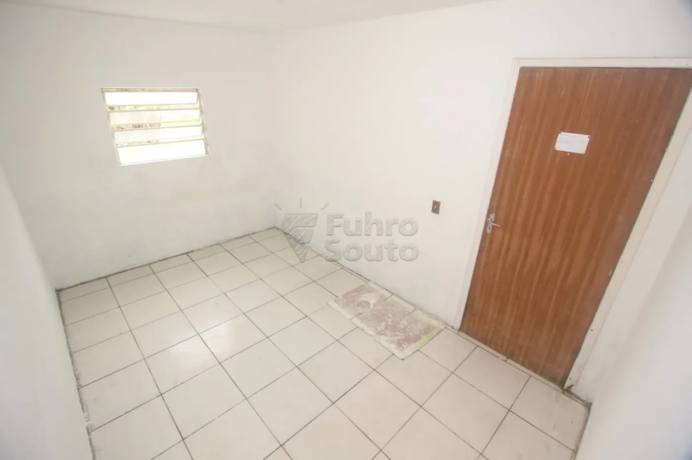 Alugar Casa / Padrão em Pelotas R$ 900,00 - Foto 22