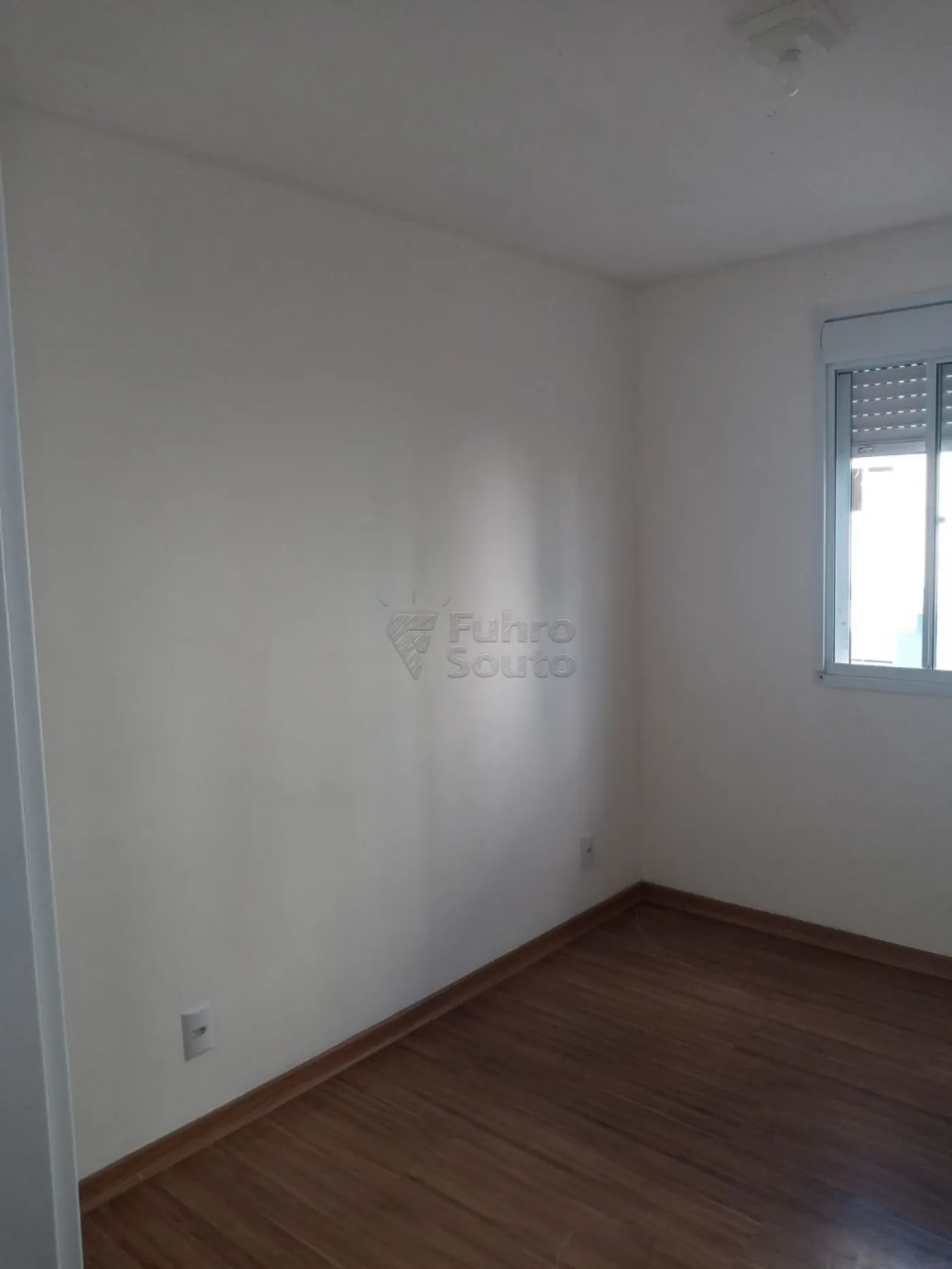 Alugar Apartamento / Padrão em Pelotas R$ 720,00 - Foto 9