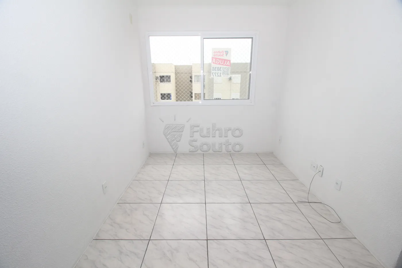 Alugar Apartamento / Padrão em Pelotas R$ 500,00 - Foto 2