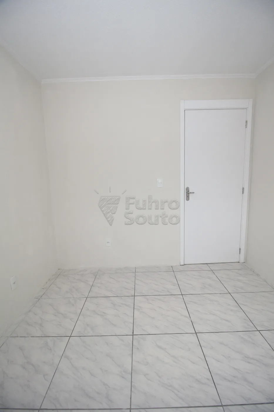 Alugar Apartamento / Padrão em Pelotas R$ 500,00 - Foto 17