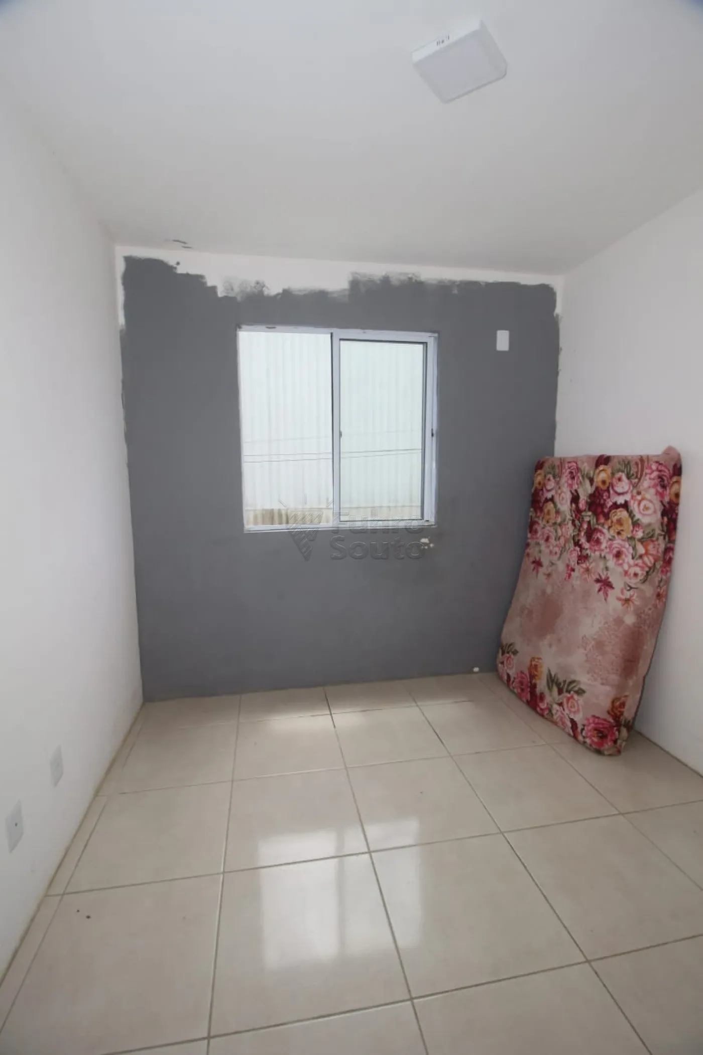 Alugar Apartamento / Padrão em Pelotas R$ 800,00 - Foto 8