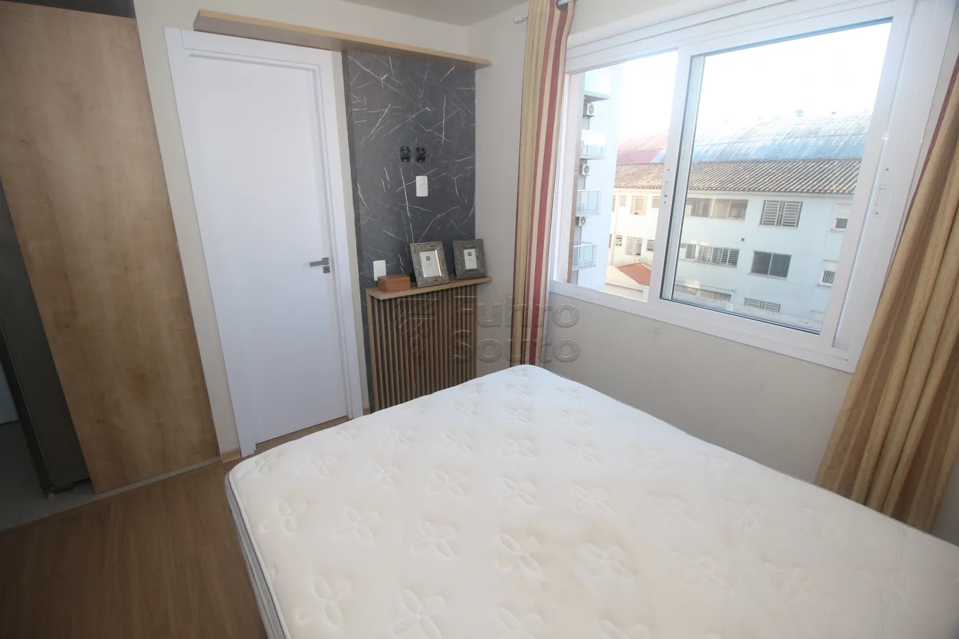 Alugar Apartamento / Padrão em Pelotas R$ 2.000,00 - Foto 15