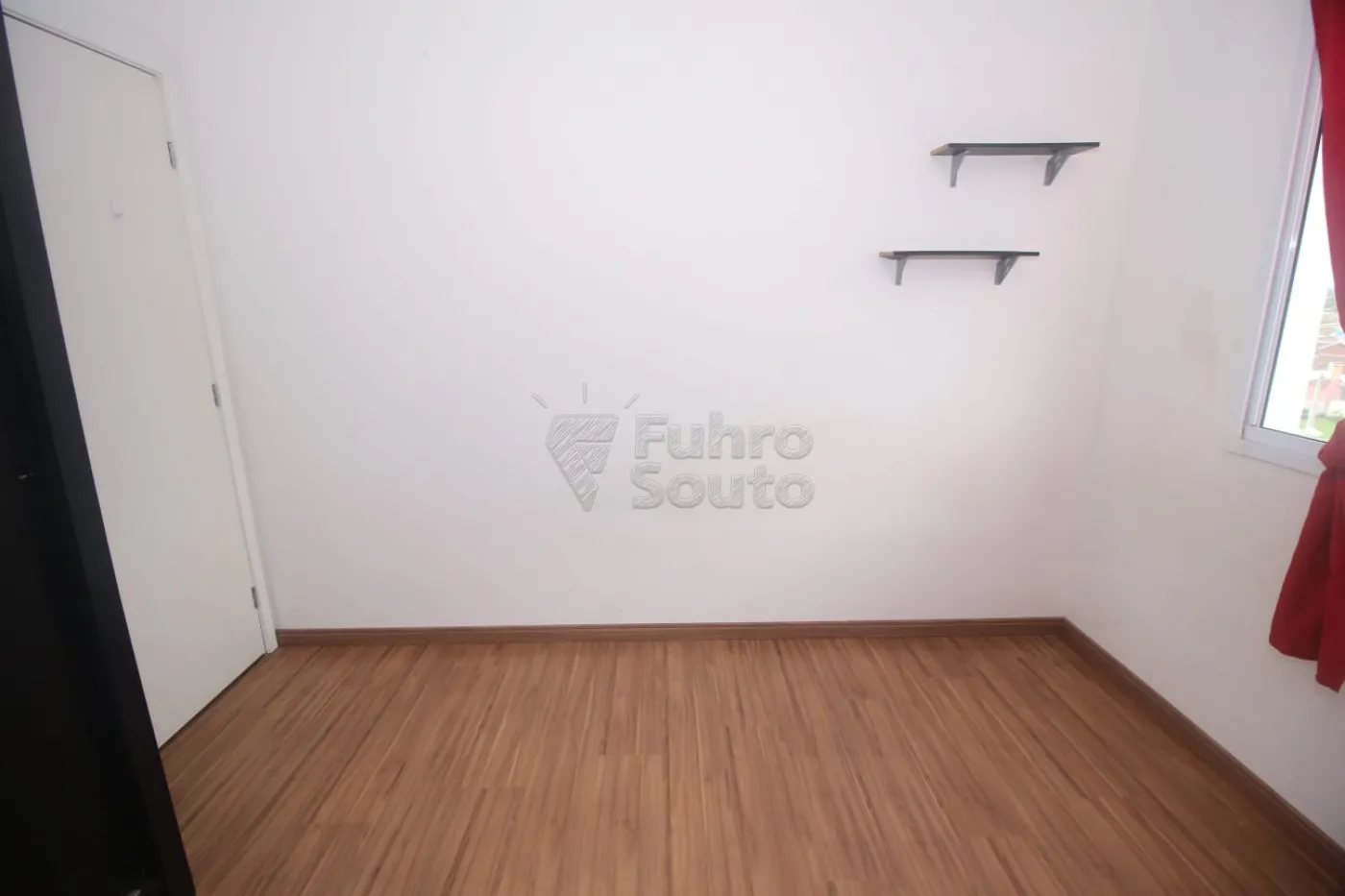 Alugar Apartamento / Padrão em Pelotas R$ 650,00 - Foto 12