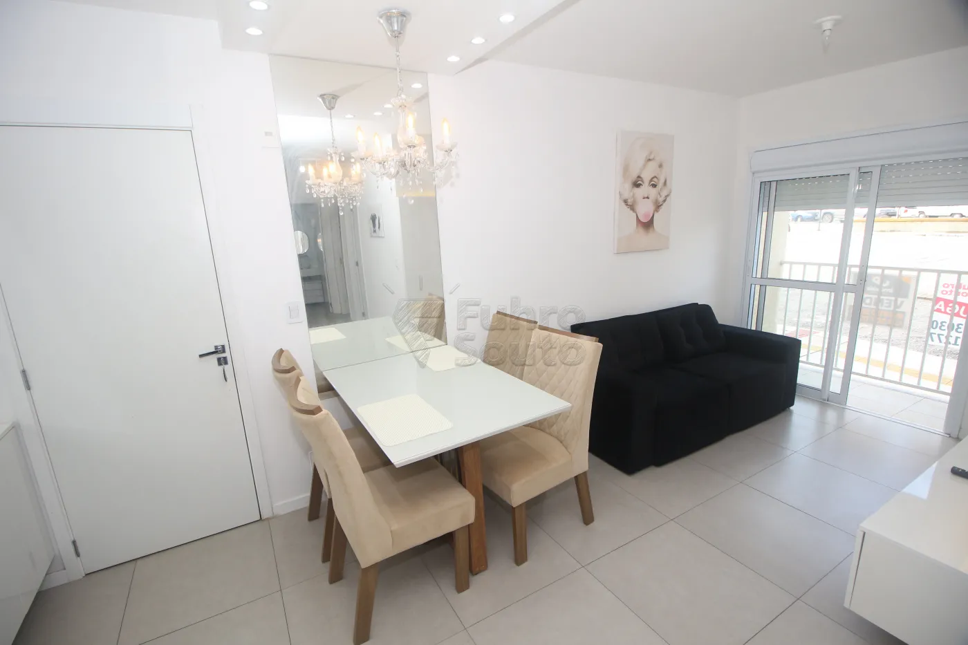 Alugar Apartamento / Padrão em Pelotas R$ 2.400,00 - Foto 4