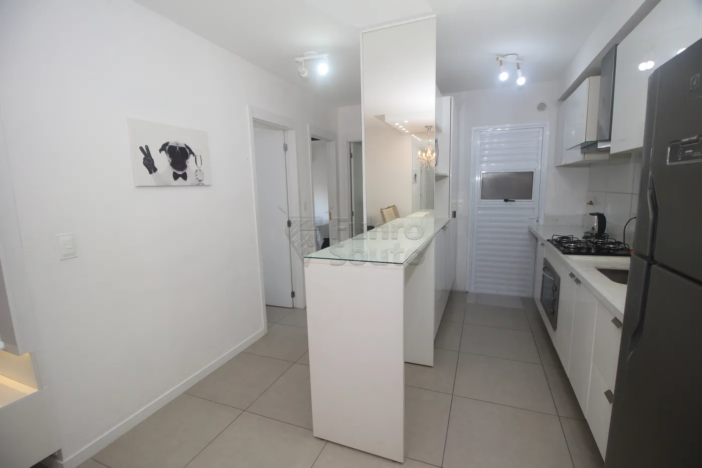 Alugar Apartamento / Padrão em Pelotas R$ 2.400,00 - Foto 5