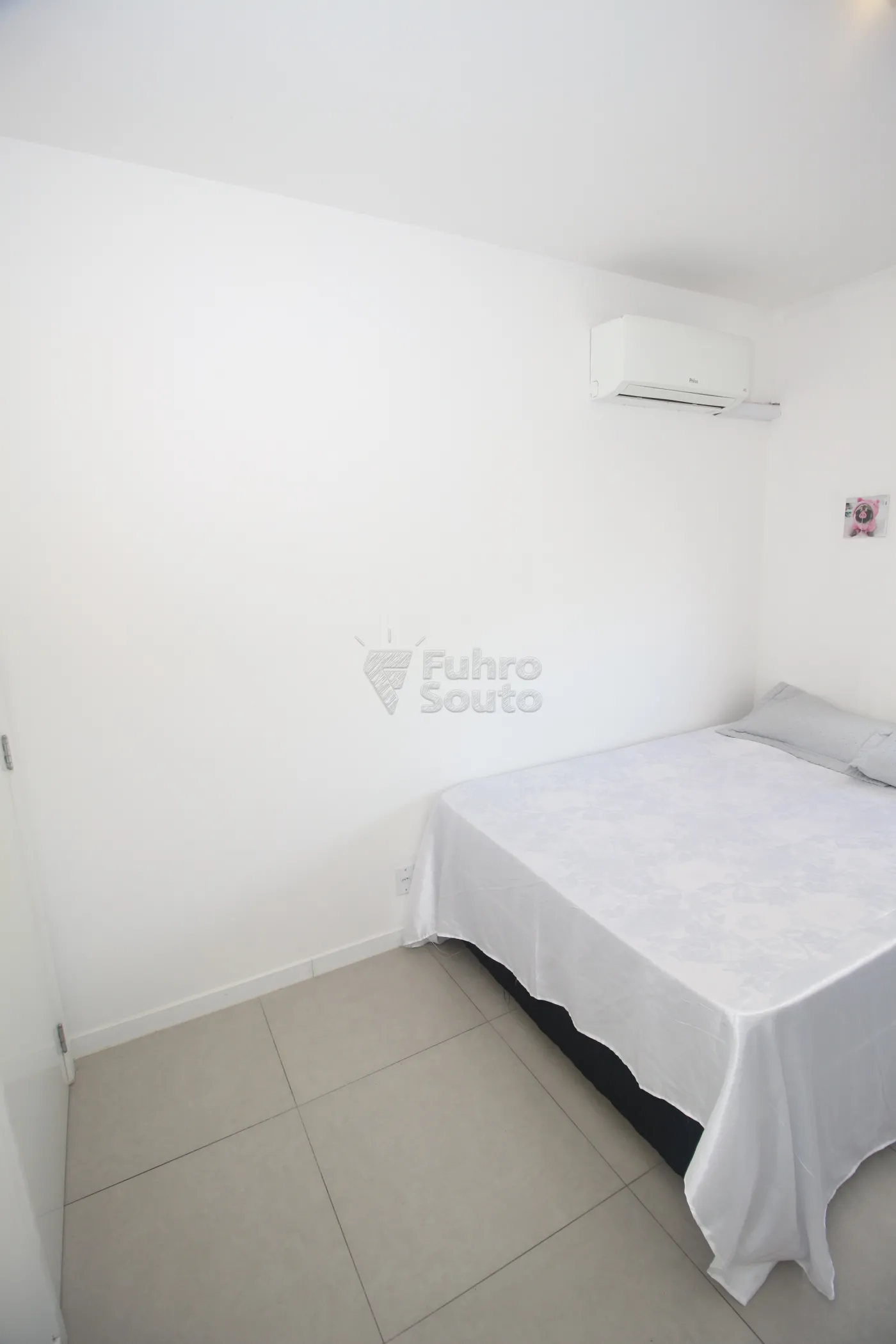 Alugar Apartamento / Padrão em Pelotas R$ 2.400,00 - Foto 21