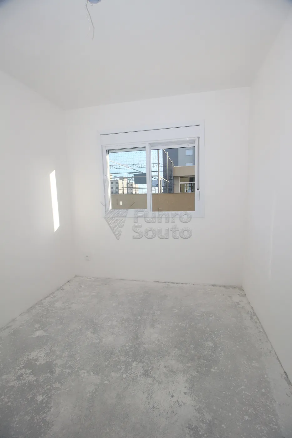 Alugar Apartamento / Padrão em Pelotas R$ 2.300,00 - Foto 3