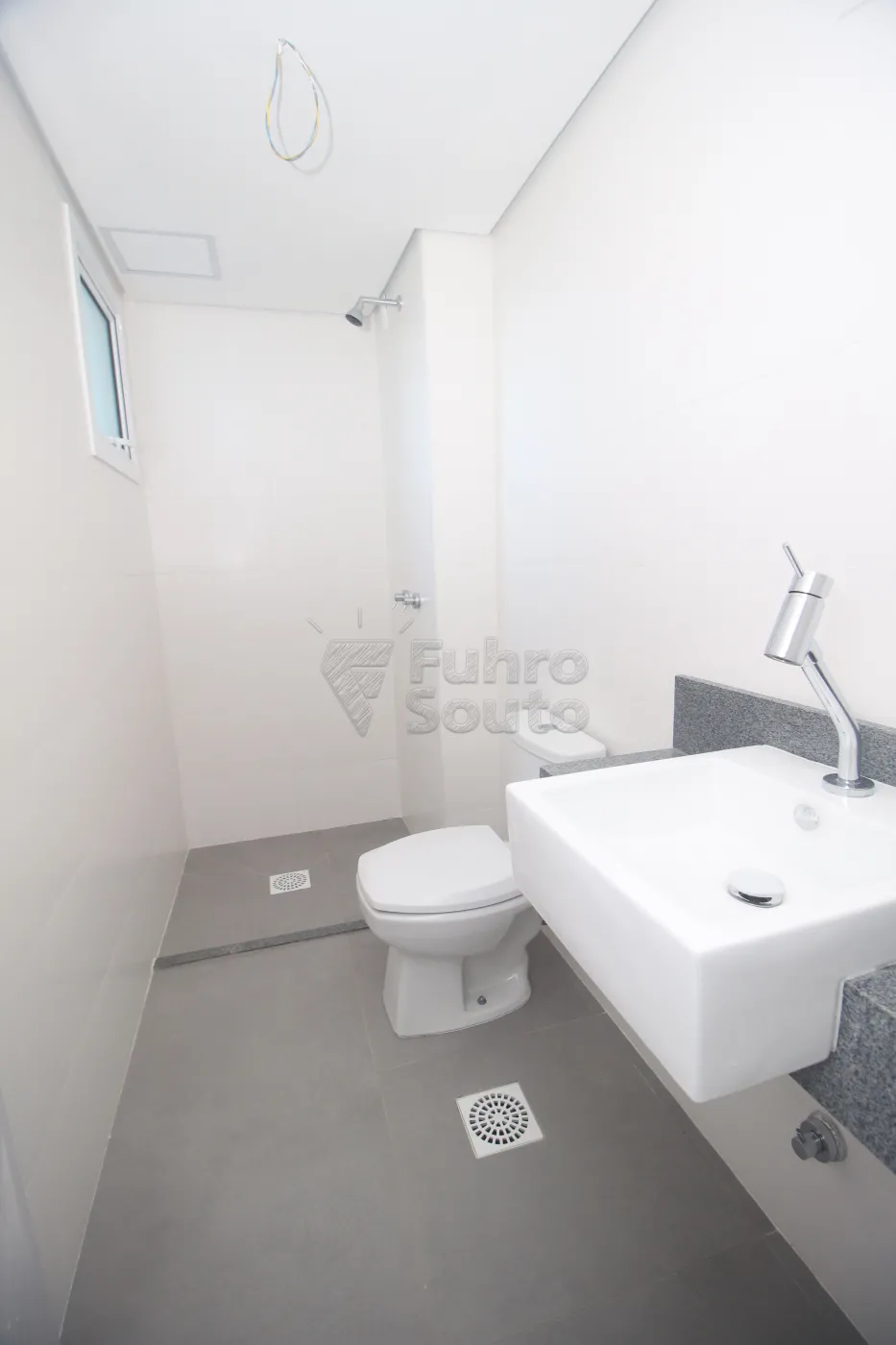 Alugar Apartamento / Padrão em Pelotas R$ 2.300,00 - Foto 12