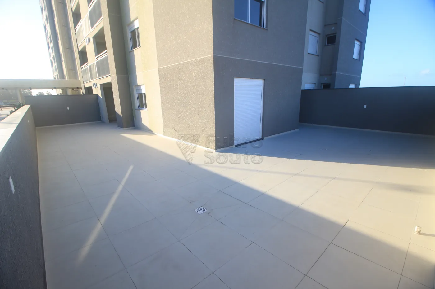 Alugar Apartamento / Padrão em Pelotas R$ 2.300,00 - Foto 18