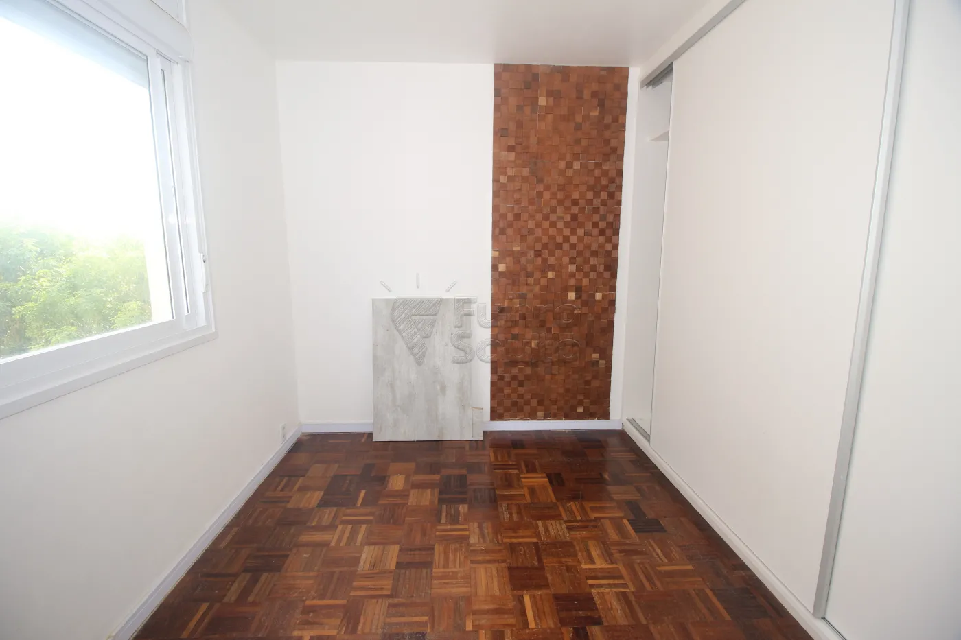 Alugar Apartamento / Padrão em Pelotas R$ 1.650,00 - Foto 6