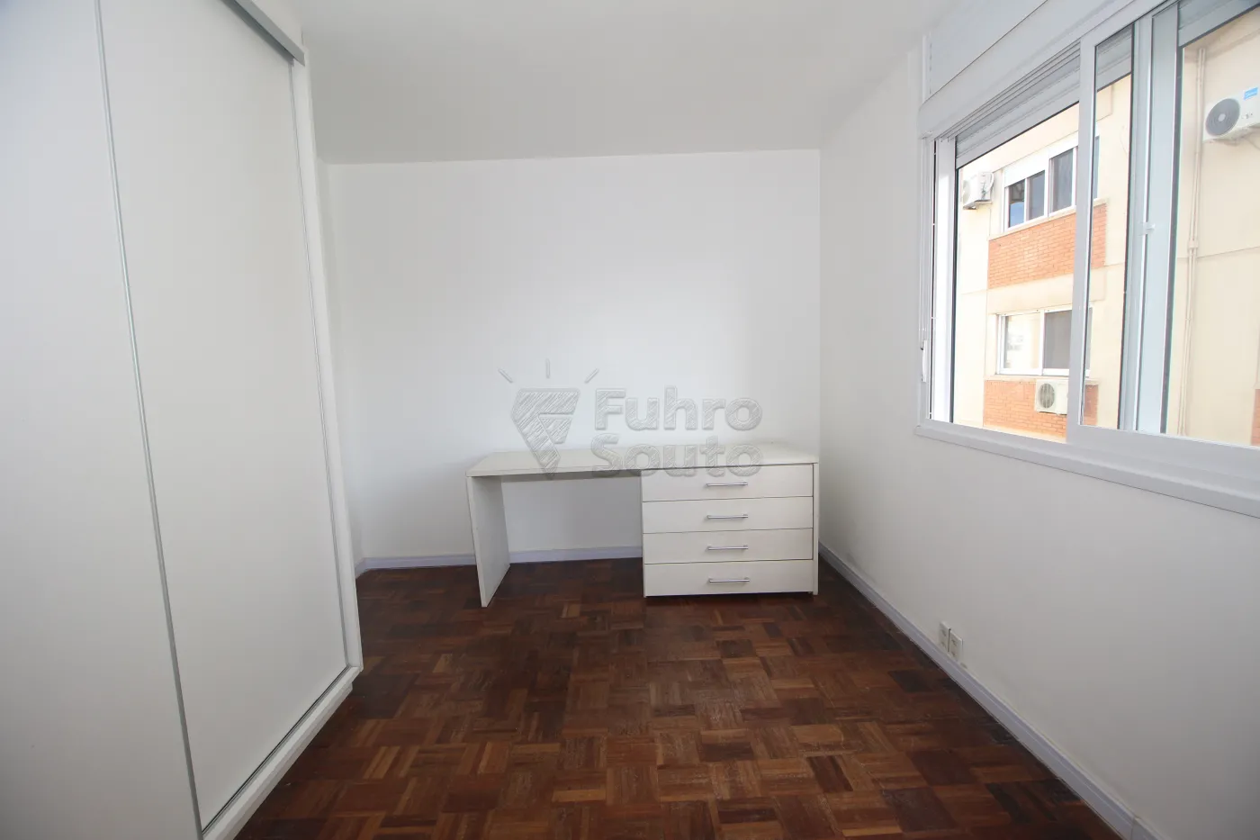 Alugar Apartamento / Padrão em Pelotas R$ 1.650,00 - Foto 7