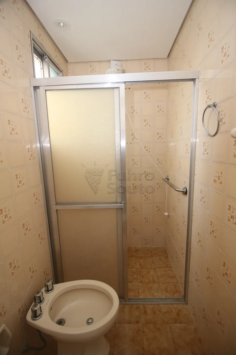 Alugar Apartamento / Padrão em Pelotas R$ 1.650,00 - Foto 20