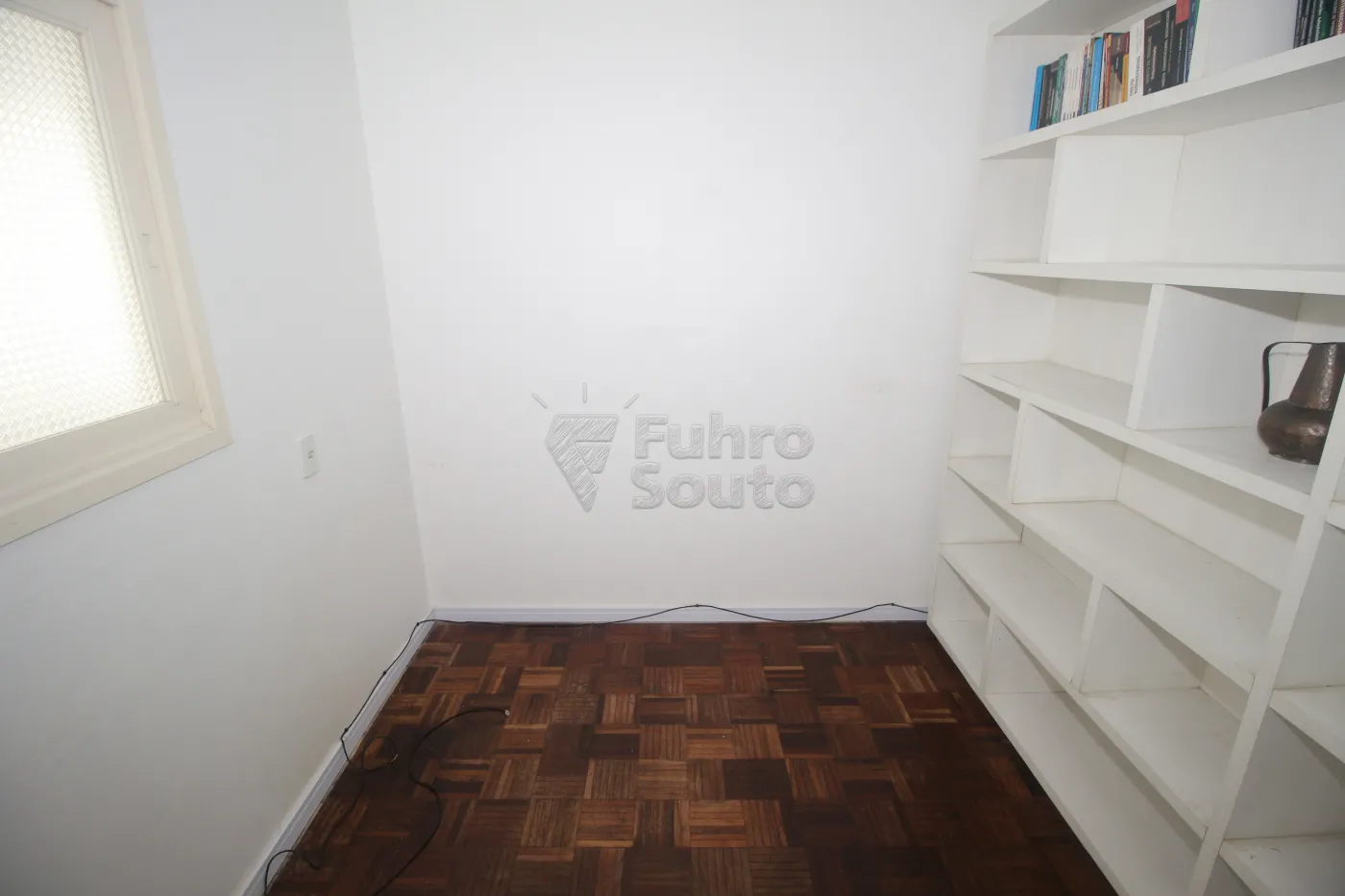 Alugar Apartamento / Padrão em Pelotas R$ 1.650,00 - Foto 31