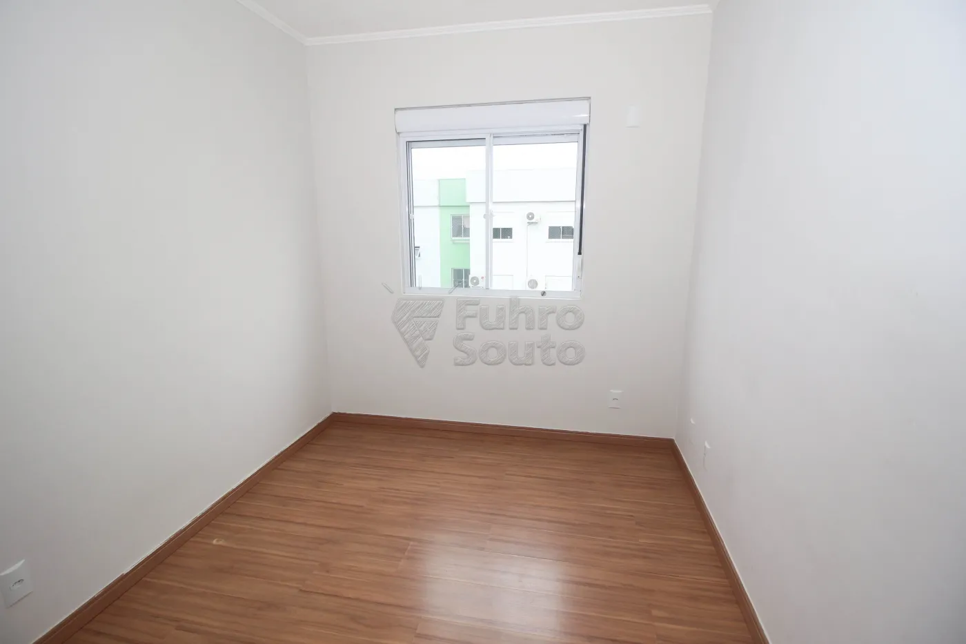 Alugar Apartamento / Padrão em Pelotas R$ 750,00 - Foto 9