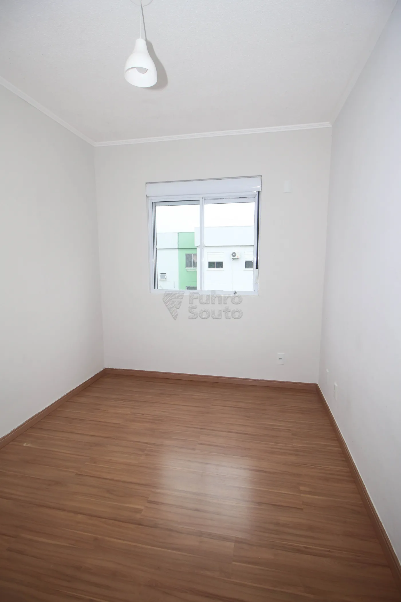 Alugar Apartamento / Padrão em Pelotas R$ 750,00 - Foto 10
