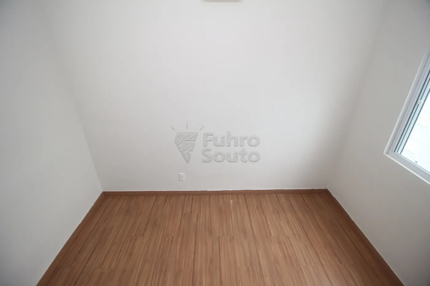 Alugar Apartamento / Padrão em Pelotas R$ 750,00 - Foto 11