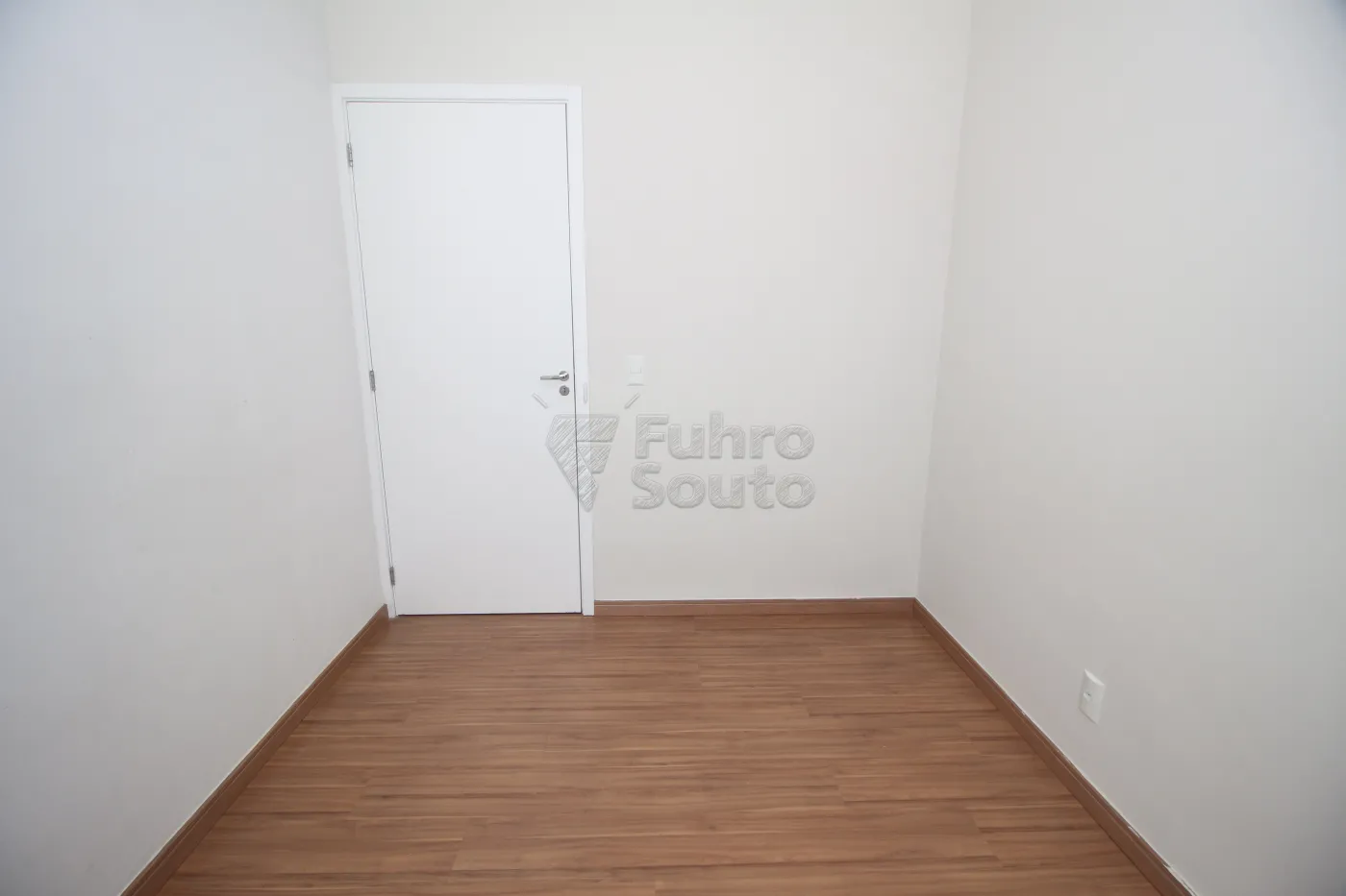 Alugar Apartamento / Padrão em Pelotas R$ 750,00 - Foto 13