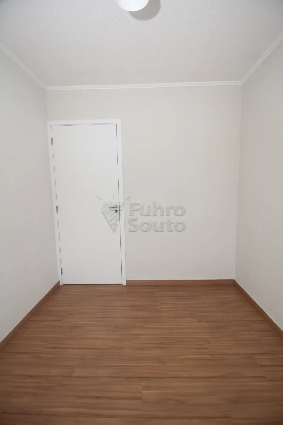 Alugar Apartamento / Padrão em Pelotas R$ 750,00 - Foto 14