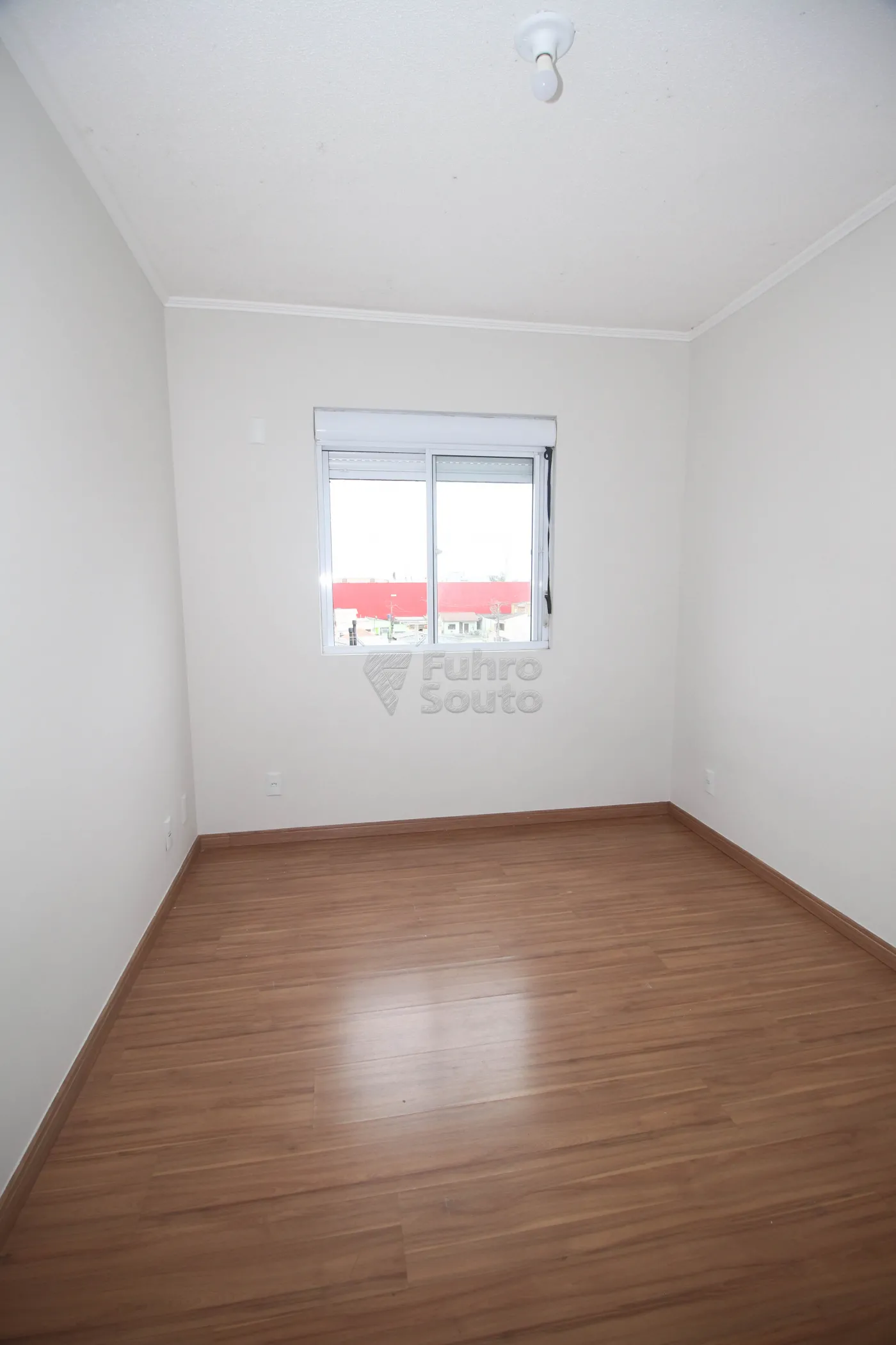 Alugar Apartamento / Padrão em Pelotas R$ 750,00 - Foto 16