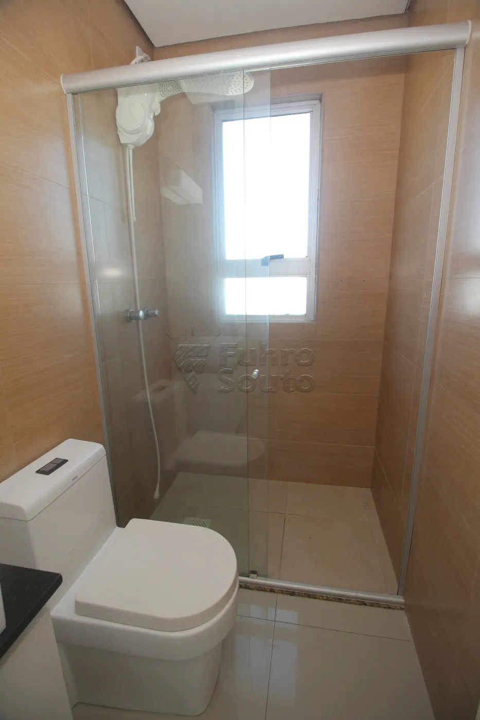 Alugar Apartamento / Padrão em Pelotas R$ 1.700,00 - Foto 14