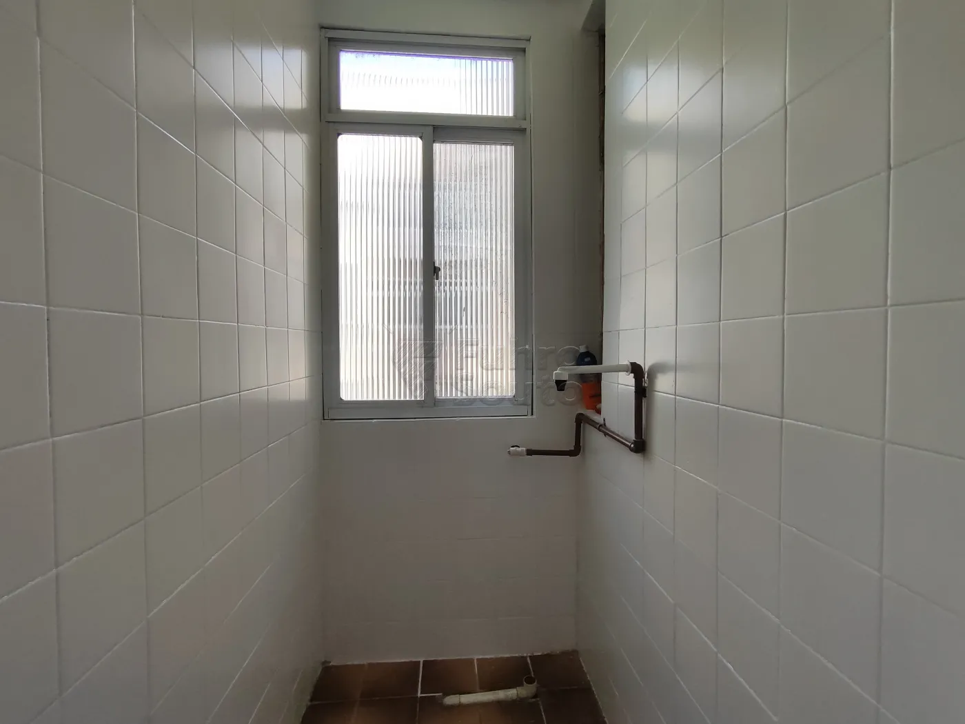 Comprar Apartamento / Padrão em Pelotas R$ 185.000,00 - Foto 3