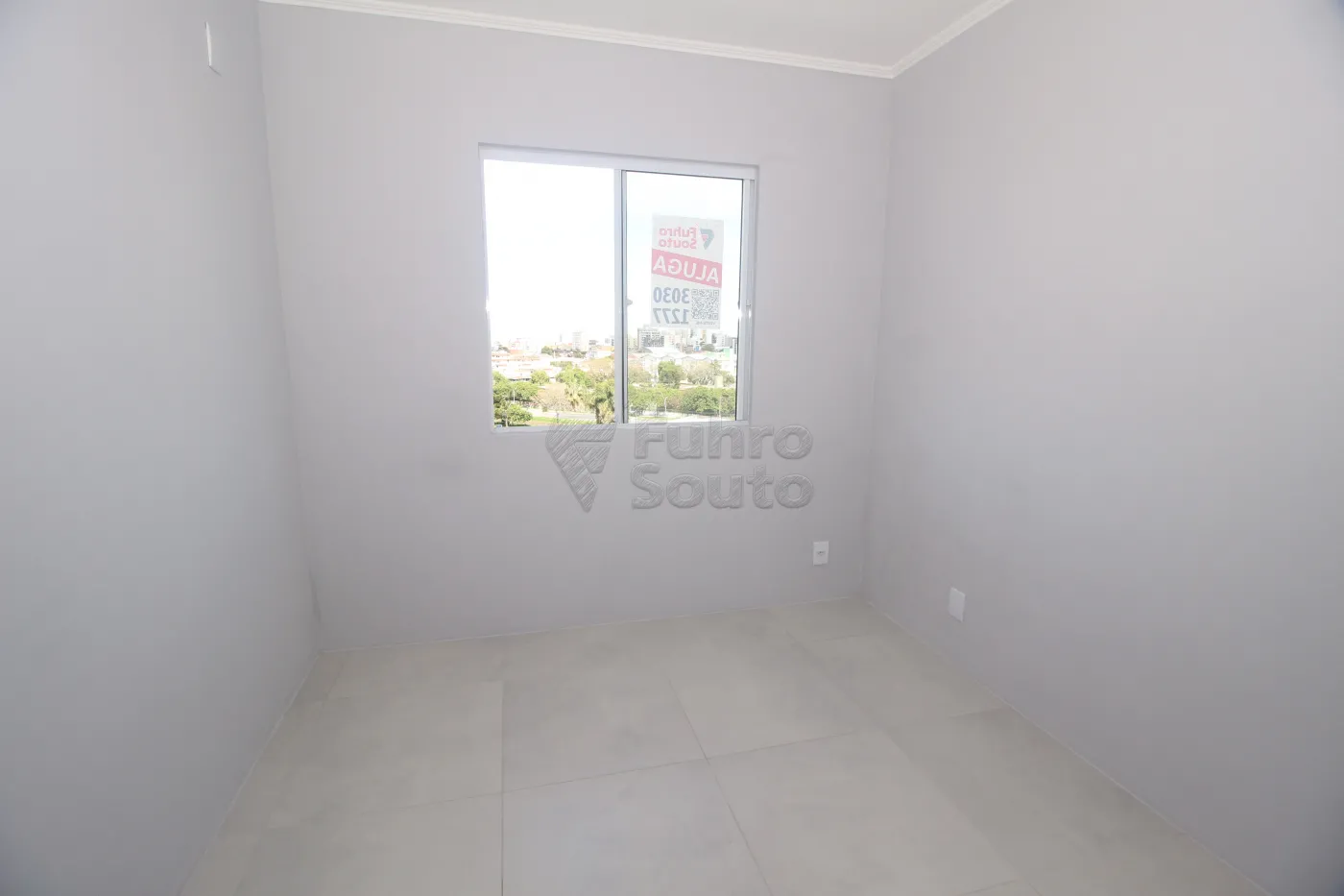 Alugar Apartamento / Padrão em Pelotas R$ 1.500,00 - Foto 8