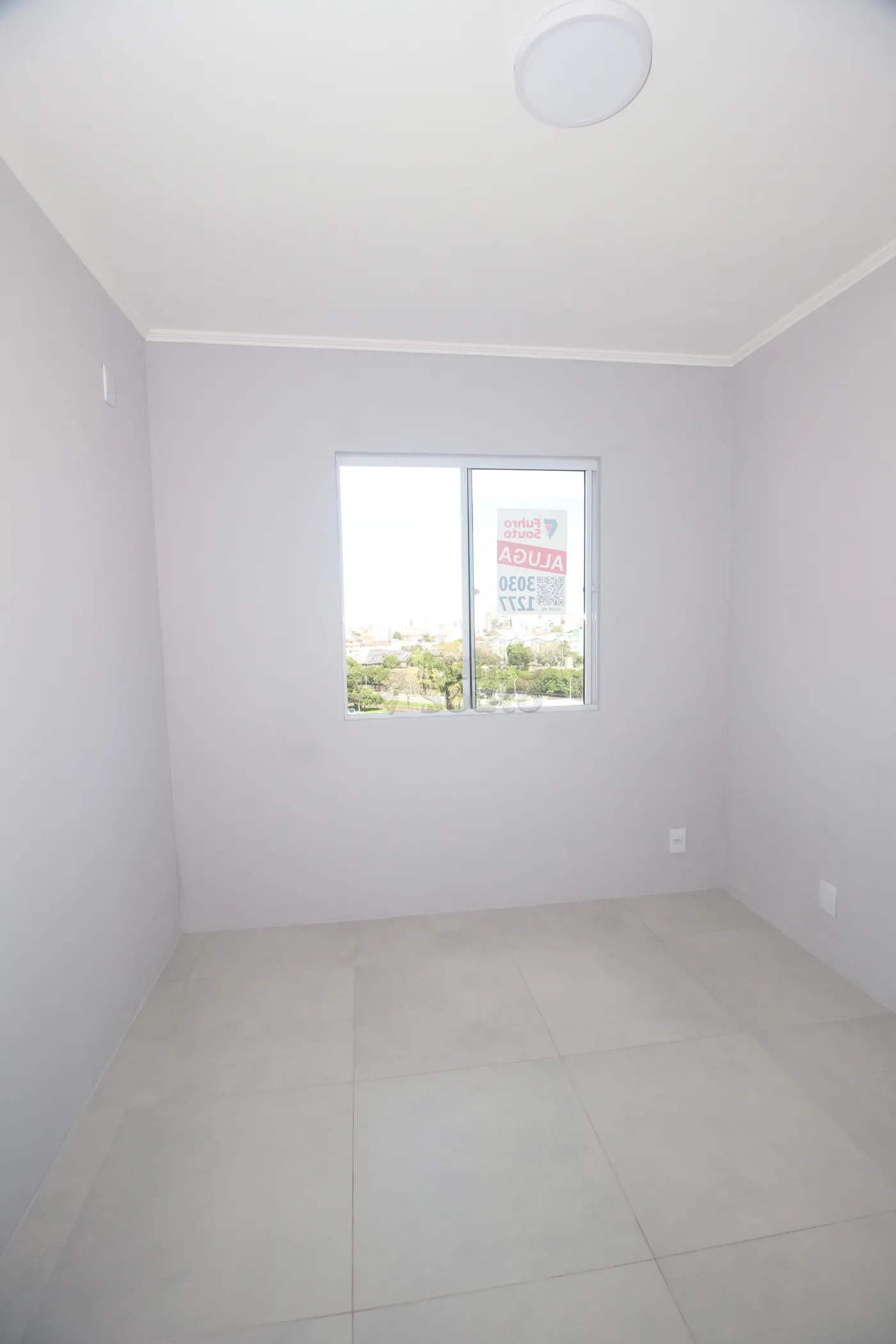 Alugar Apartamento / Padrão em Pelotas R$ 1.500,00 - Foto 9