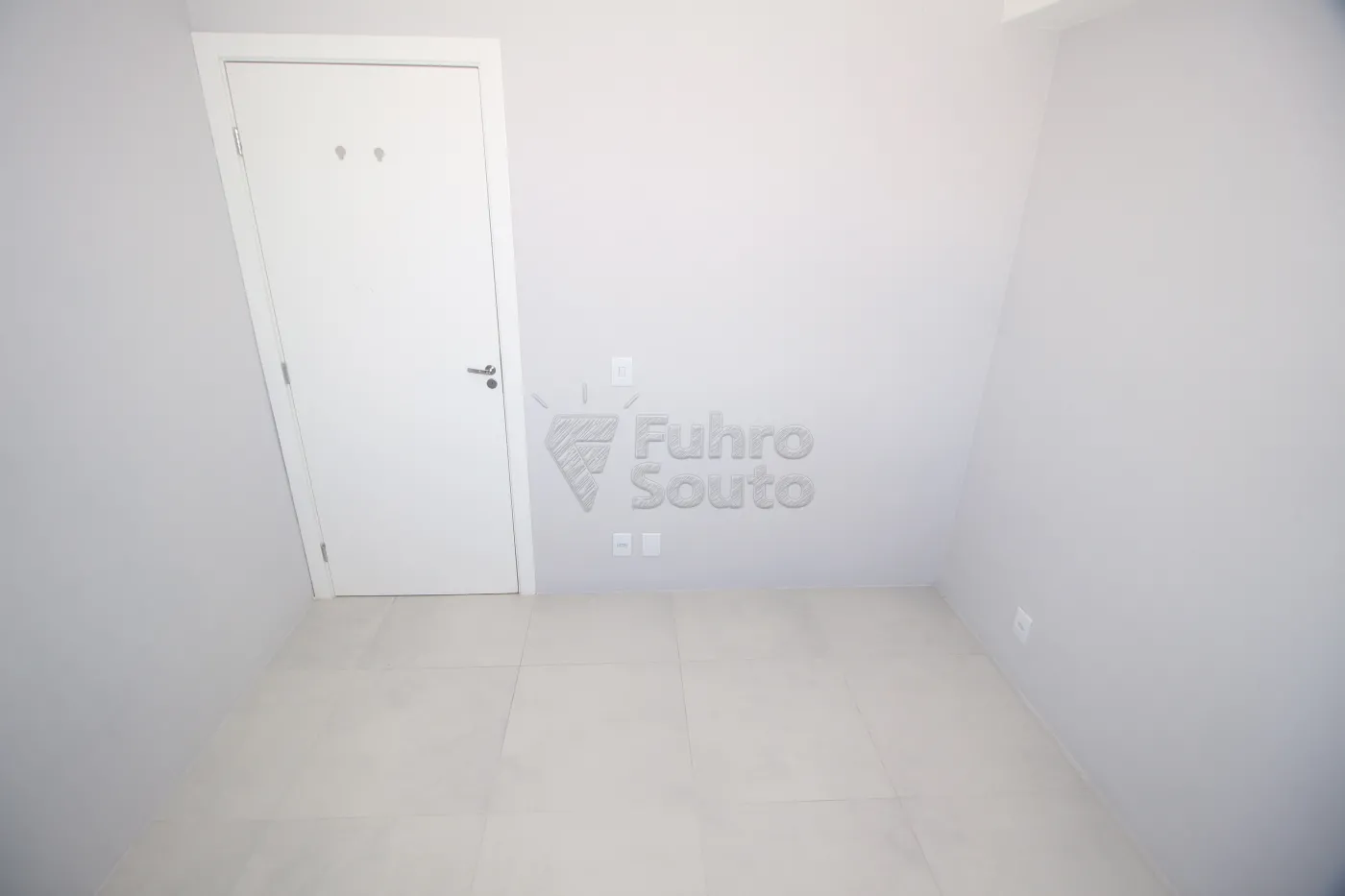 Alugar Apartamento / Padrão em Pelotas R$ 1.500,00 - Foto 18